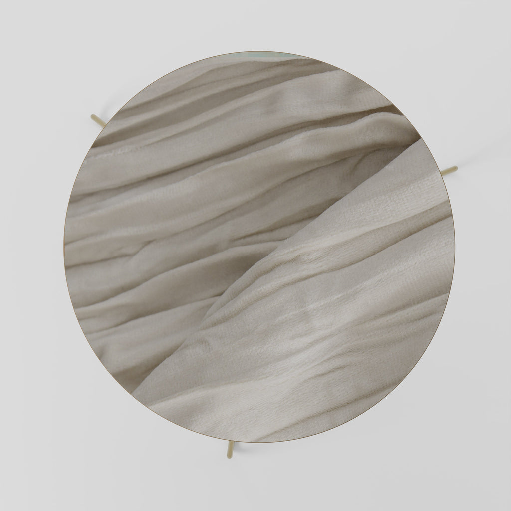 SERENE FOLDS Mesa de Centro 69