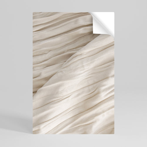 SERENE FOLDS Póster Autocolante Vertical