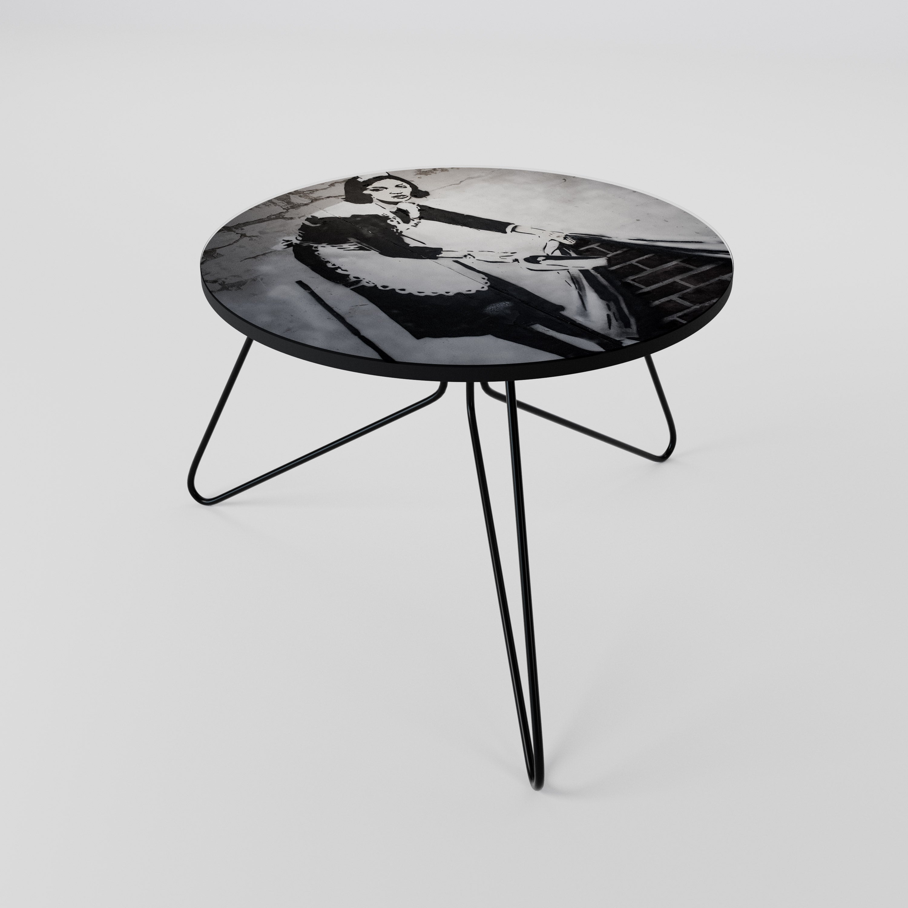 SWEEPING UNDER (BANKSY) Mesa de Centro 60