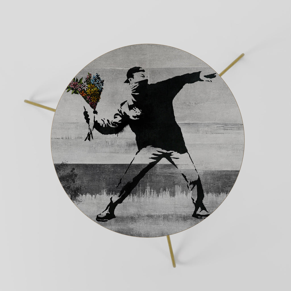FLOWER BOMBER (BANKSY) Mesa de Centro 60