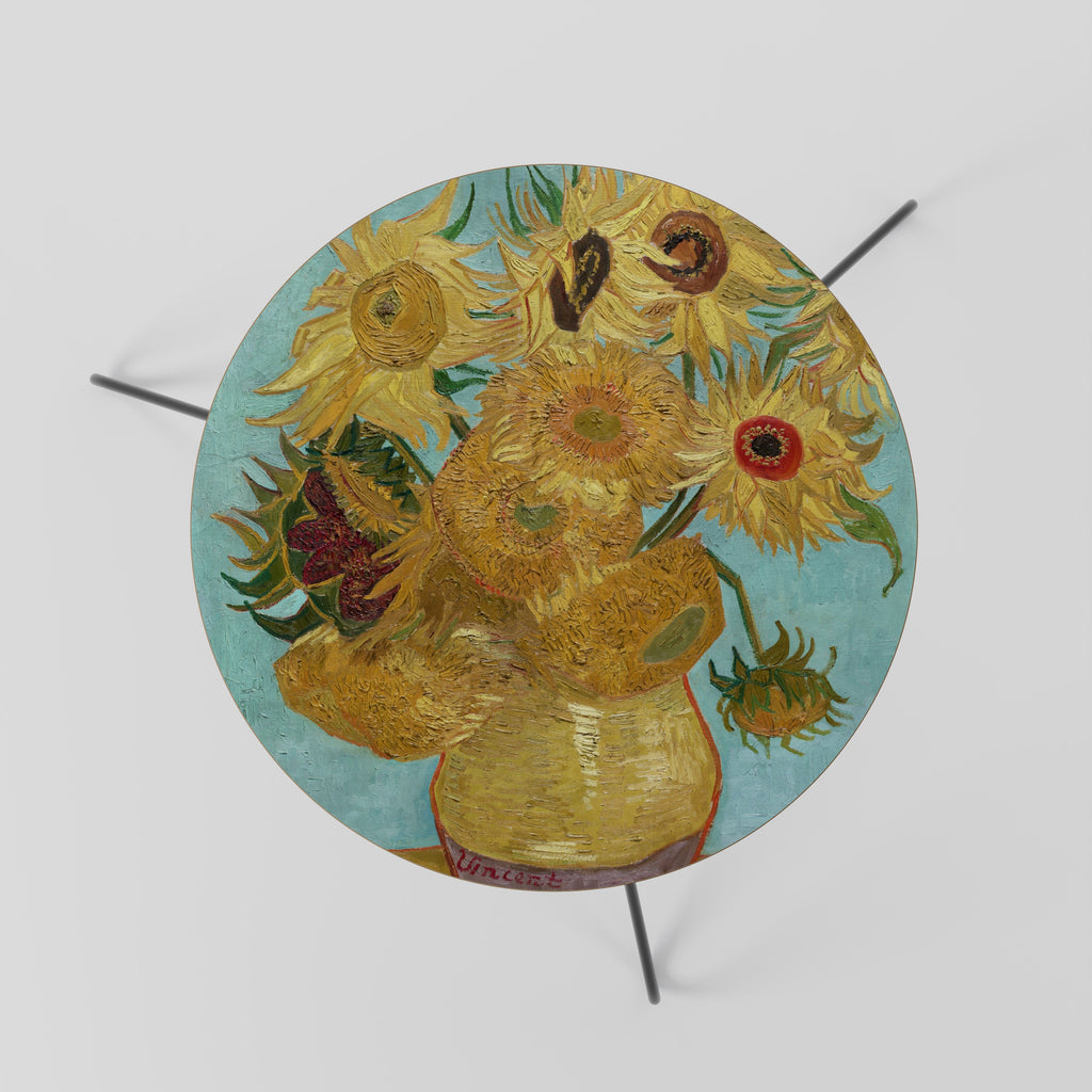 VASE WITH TWELVE SUNFLOWERS Mesa de Centro 60