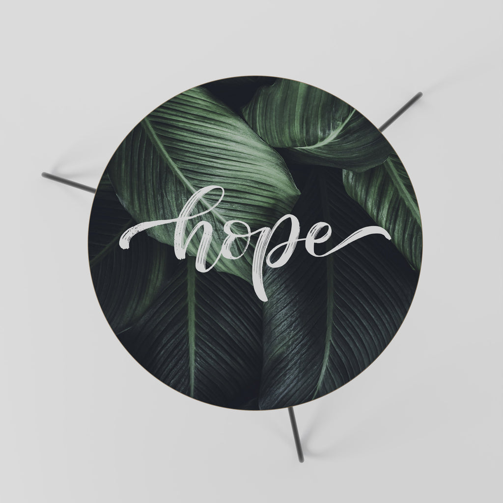 GREEN WHISPERS OF HOPE Mesa de Centro 60