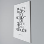 BEAUTY REDEFINED Quadro em tela vertical