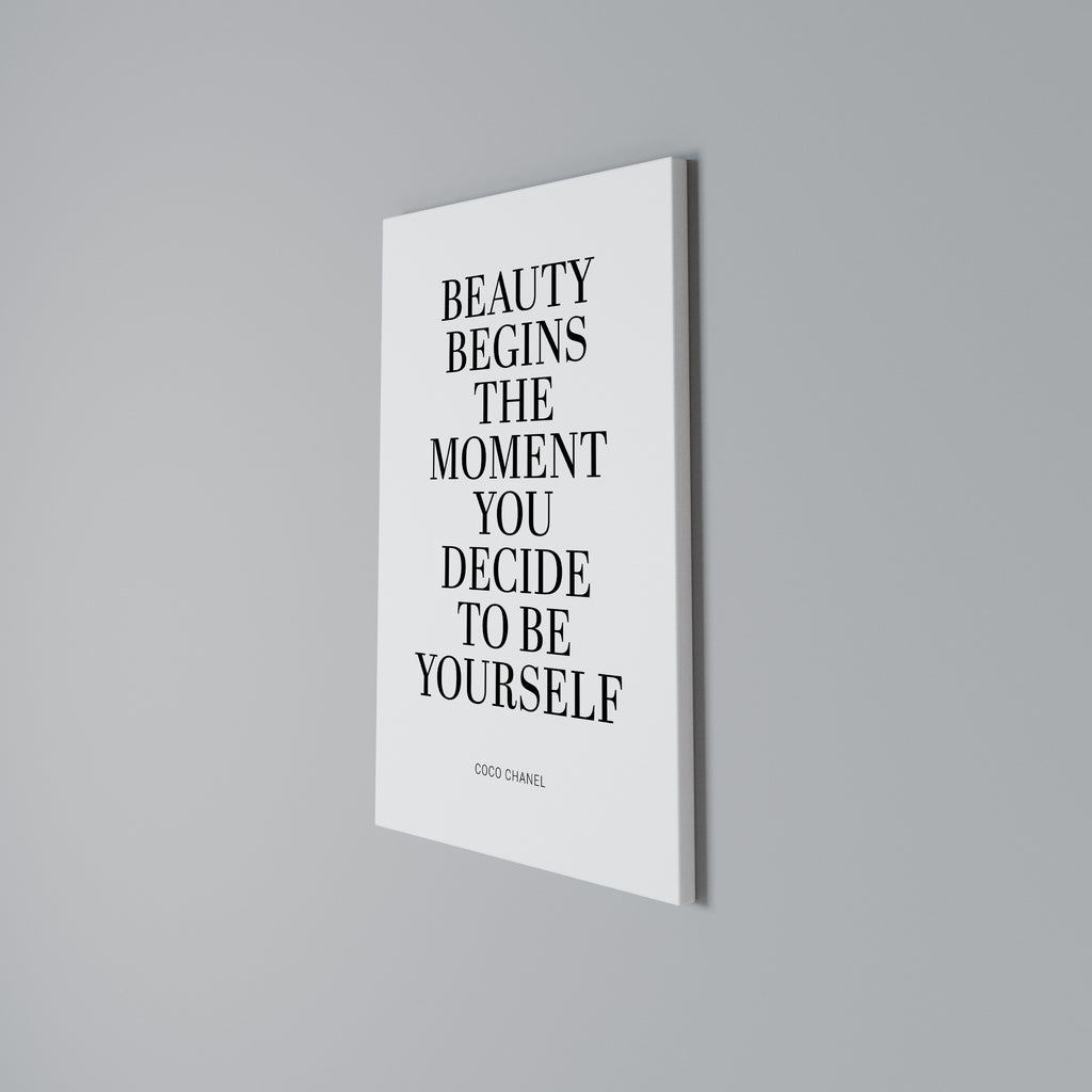 BEAUTY REDEFINED Quadro em tela vertical