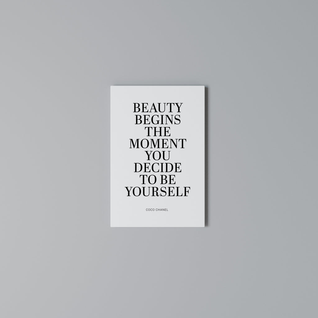 BEAUTY REDEFINED Quadro em tela vertical