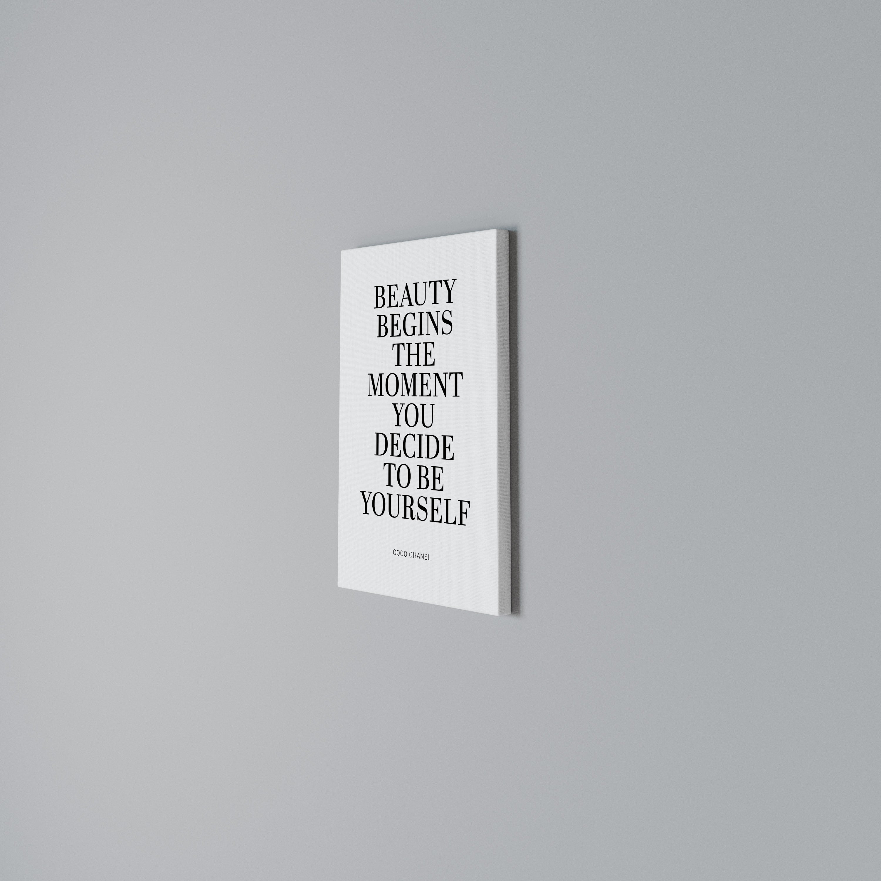 BEAUTY REDEFINED Quadro em tela vertical