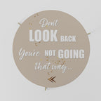 MOVE FORWARD BRAVELY Mesa de Centro 69