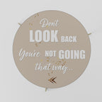 MOVE FORWARD BRAVELY Mesa de Centro 69