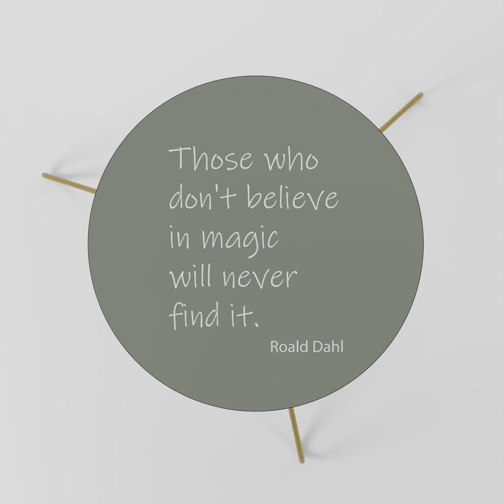 MAGIC OF BELIEF Mesa de Centro 60