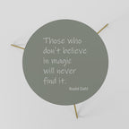 MAGIC OF BELIEF Mesa de Centro 60