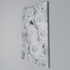 ELEGANCE IN WHITE Quadro em tela vertical
