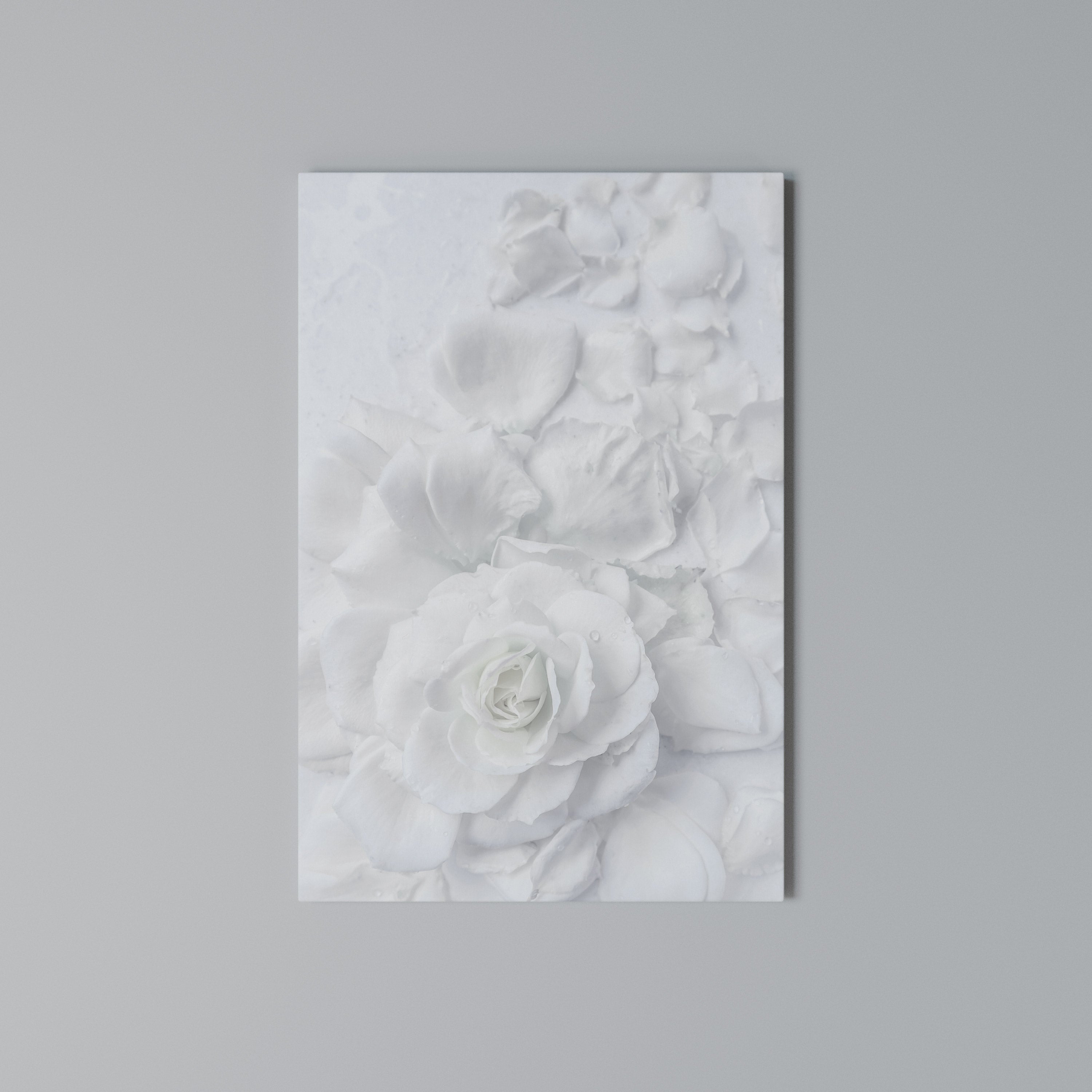 ELEGANCE IN CLARITY Quadro em tela vertical