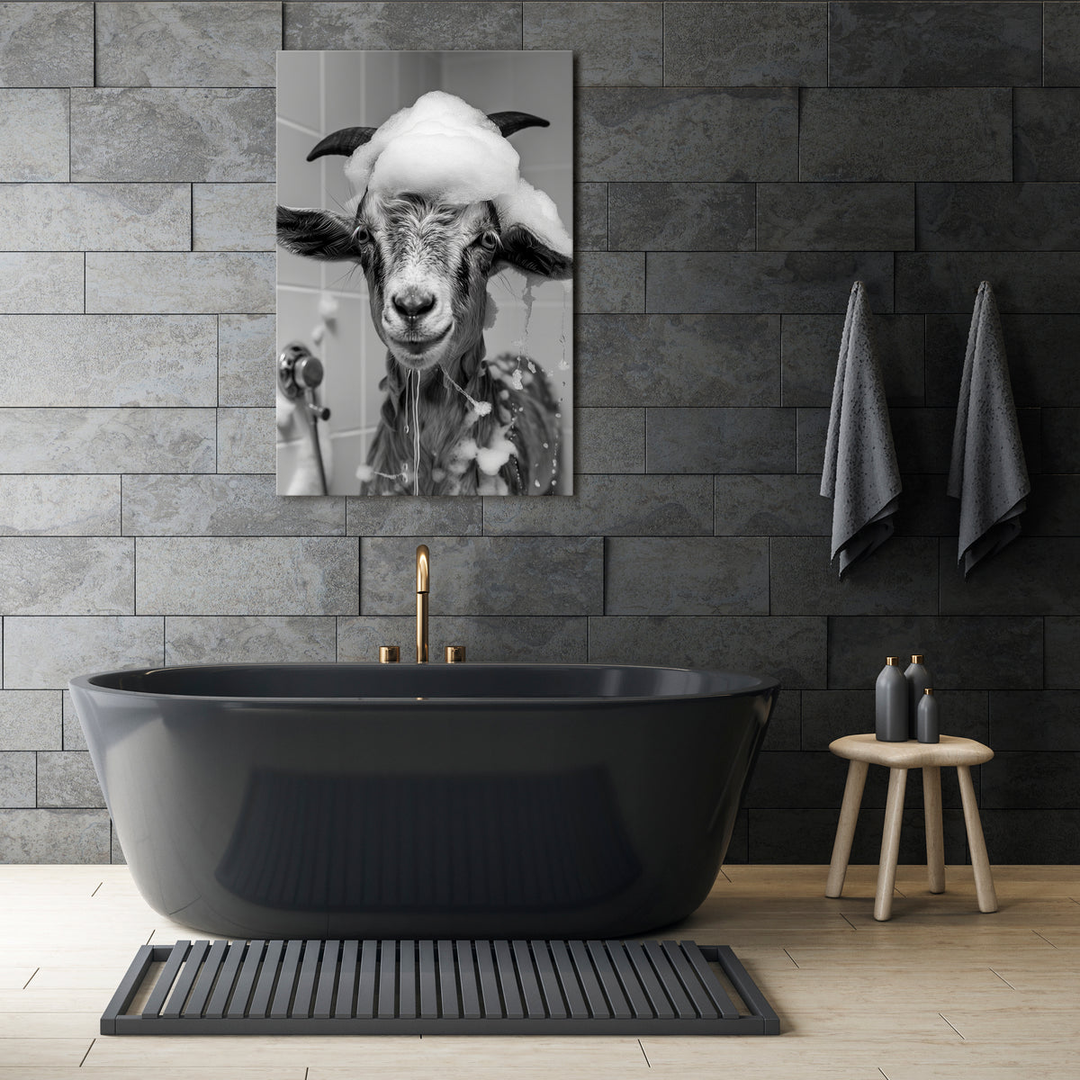 SOAPY GOAT GIGGLES Quadro em tela vertical