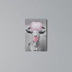 BUBBLEGUM BOVINE BLISS Quadro em tela vertical