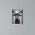 BUBBLE-BATHED BLISS Quadro em tela vertical
