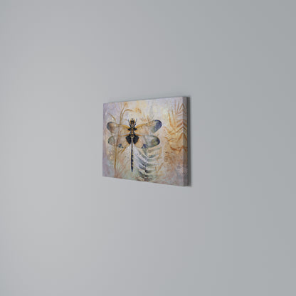 HER HIGHNESS DRAGONFLY Horizontal Canvas Print