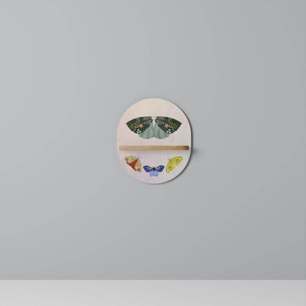 MOTH INTO THE LIGHT Prateleira Oval Decorativa em Efeito Carvalho