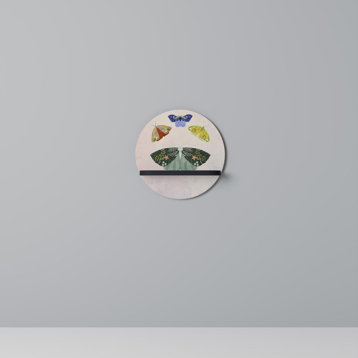 MOTH INTO THE LIGHT Prateleira Artística